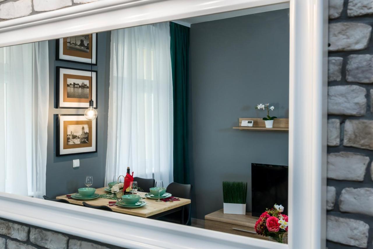 Deluxe Old Town Apartment By Noclegi Renters Poznań Esterno foto