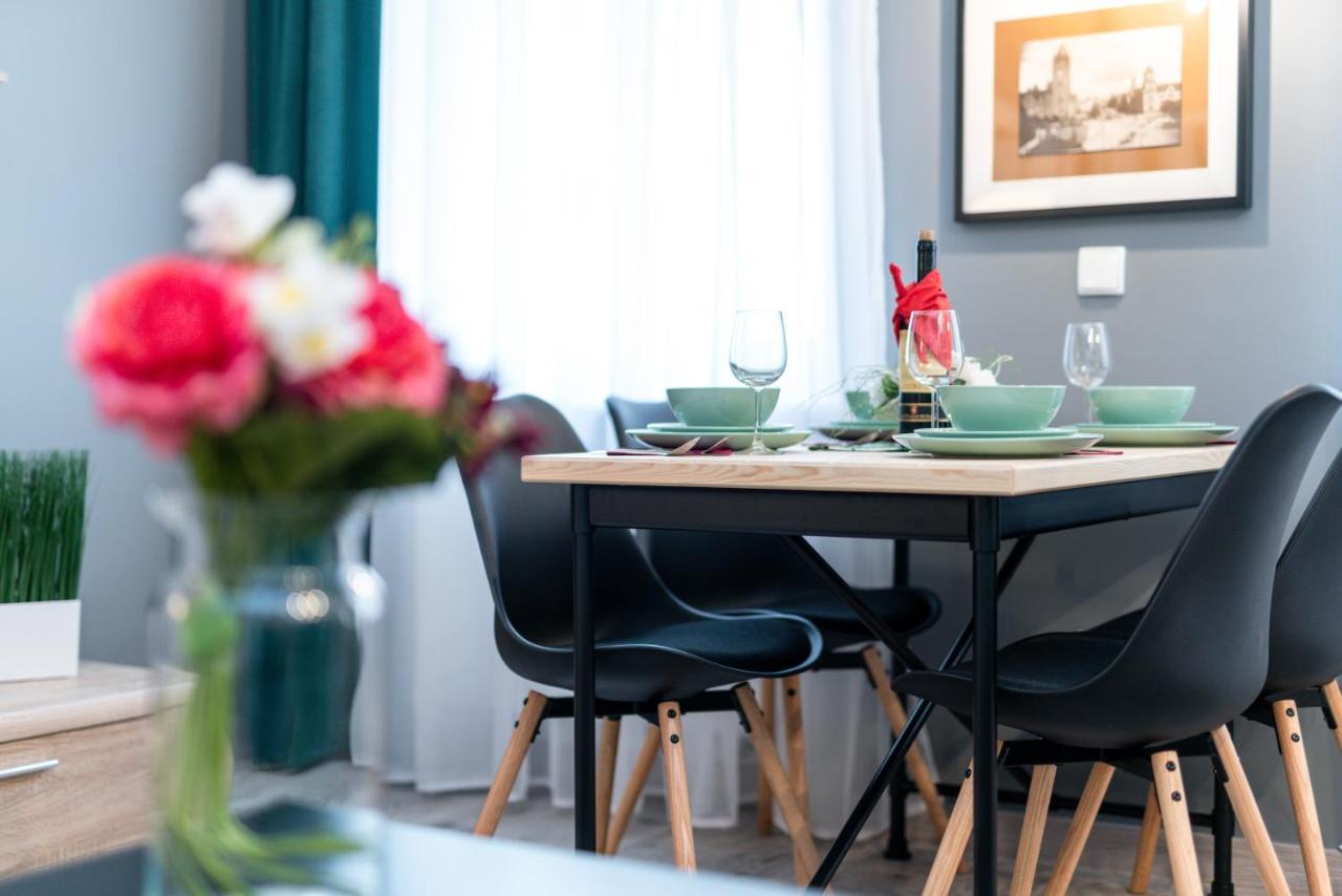 Deluxe Old Town Apartment By Noclegi Renters Poznań Esterno foto